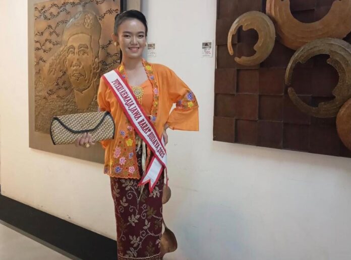 Cen Mei di ajang putri remaja indonesia