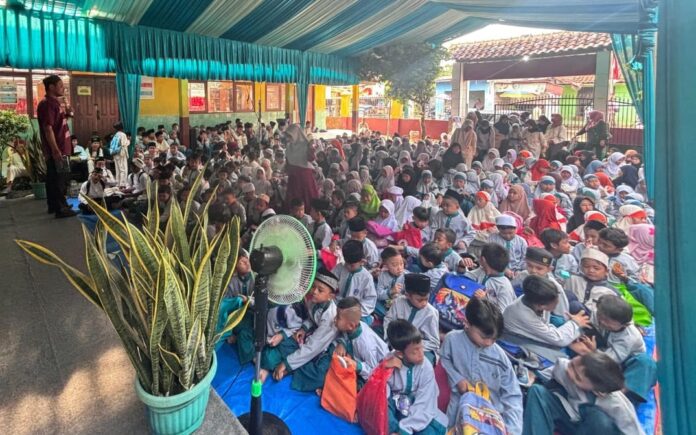 Maulid Nabi di SDN Pasir Putih 1 b