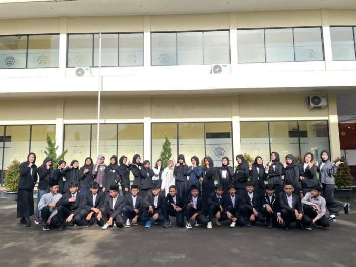 SMP Islam Modern Al Fakhir penelitian 1