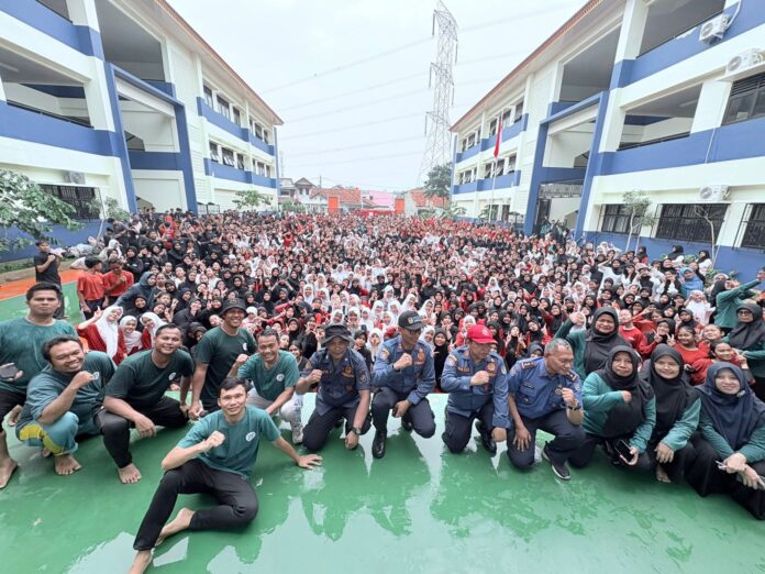 SMPN 13 Depok Mitigas bencana 2