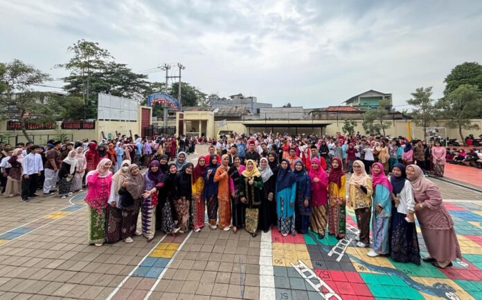 SMPN 29 Depok gelar bulan bahasa 1