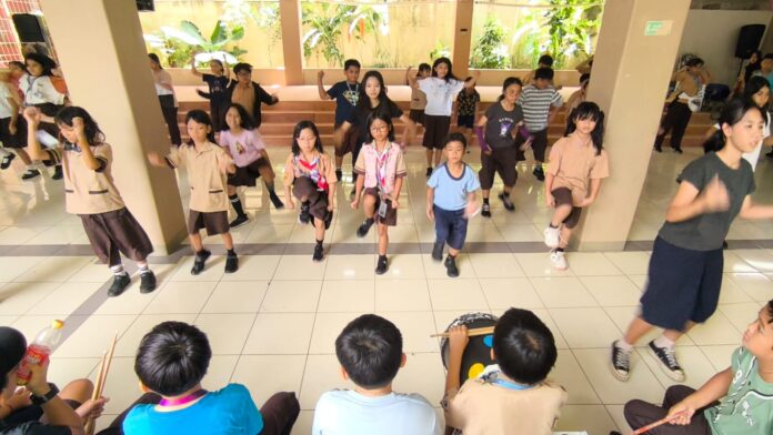 Pagelaran Drama Kolosal Sekolah Tunas Global 6