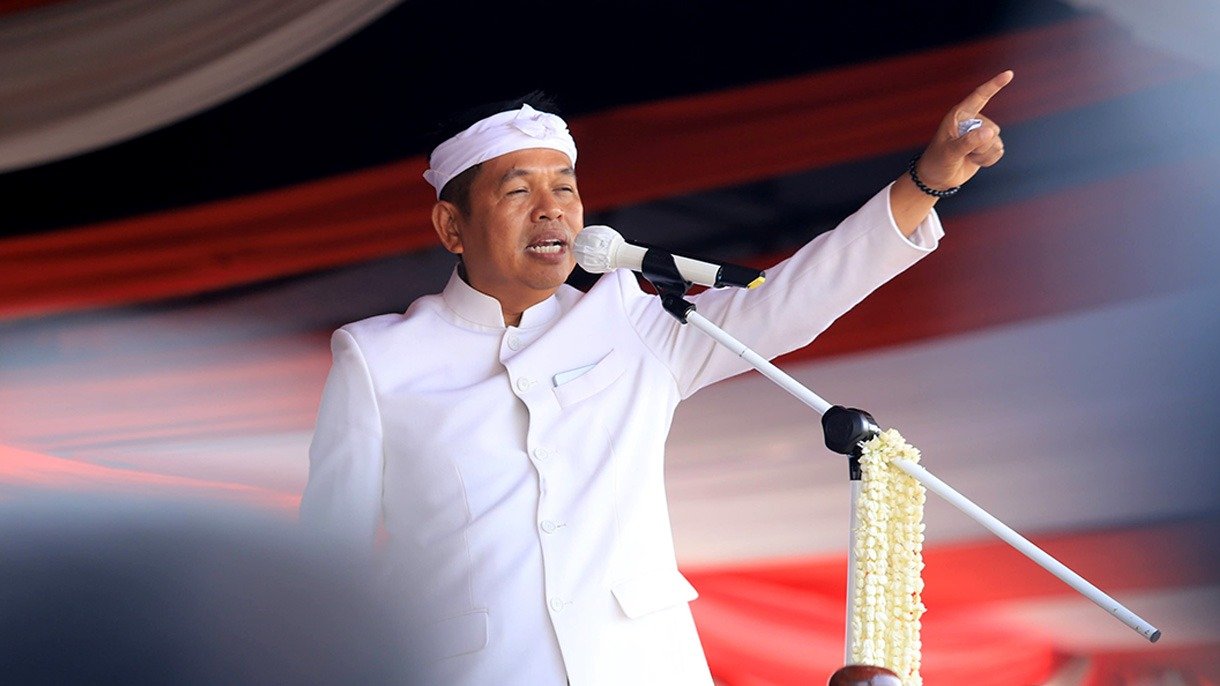 Gubernur Dedi Mulyadi Tegaskan Prioritas Pembangunan, Bukan Ganti Nama Jawa Barat sekolah maung dari gubernur jawa barat dedi mulyadi