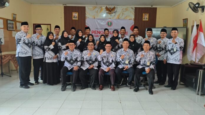 Pelantikan PGRI Kecamatan Sawangan