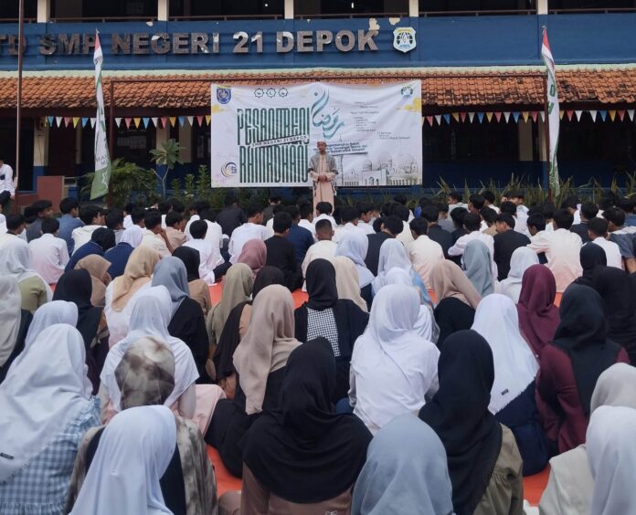 Pesantren ramadhan SMPN 21 Depok c