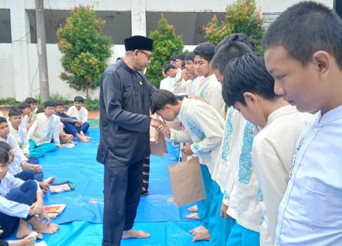 SMPN 30 Depok di bulan Ramadan 1