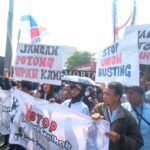 Buruh PT Immortal Cosmedika Indonesia Demo, Tuntut PHK Dicabut dan Upah Sesuai UMK