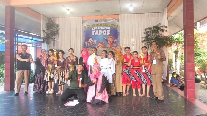Juara-juara FLS3N Kecamatan Tapos 9
