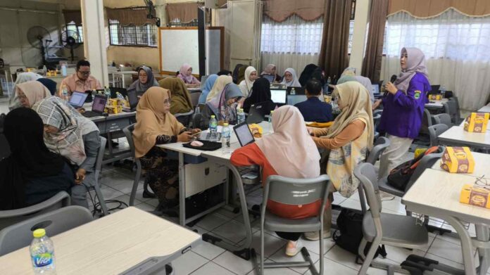 MGMP Bahasa Inggris SMK Kota Depok pelatihan 2
