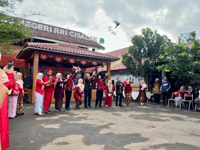 Pembukaan Lomba lomba pendidikan kecamatan sukmajaya 4