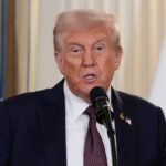 Ancaman Trump: Kapal Iran akan Dieliminasi Jika Dekati Blokade AS di Selat Hormuz Presiden Amerika Serikat, Donald Trump