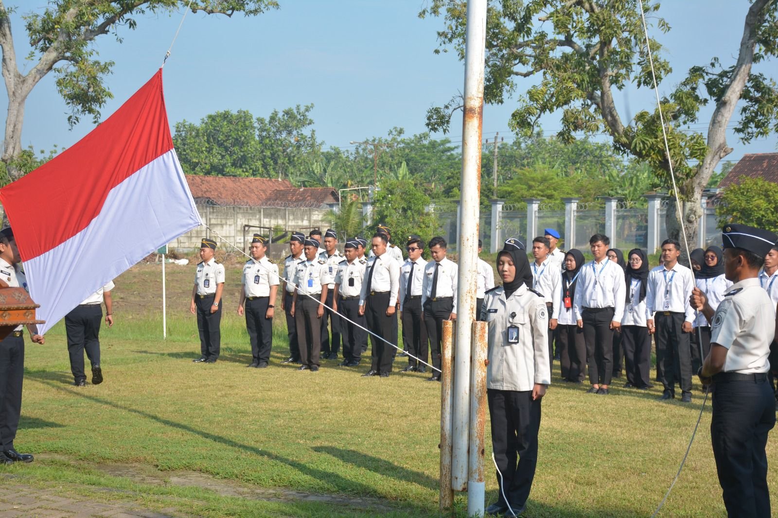 Peringati Harkitnas ke-118, Lapas Terbuka Kendal Kobarkan Semangat Kebangsaan dan Pembinaan