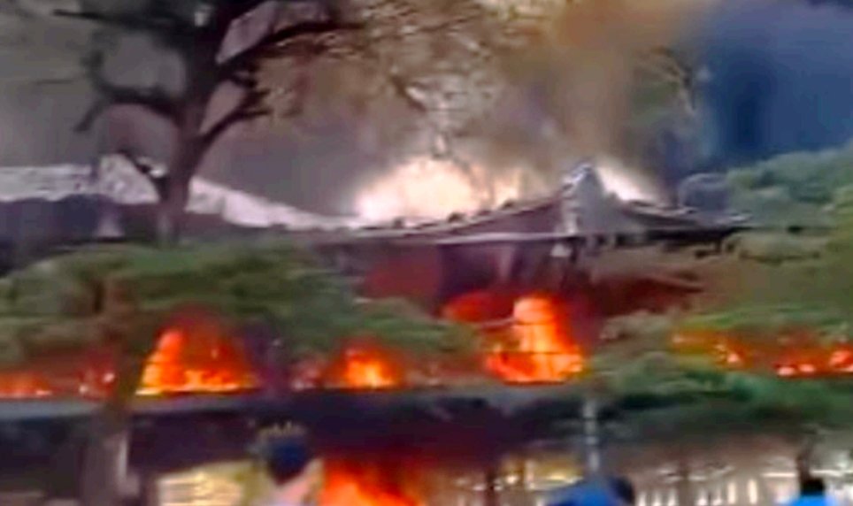 Kebakaran Pabrik Ban di Purworejo Hanguskan 250 Motor