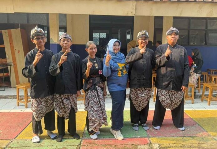 Prestasi SMPN 1 Depok di FLS3N 3