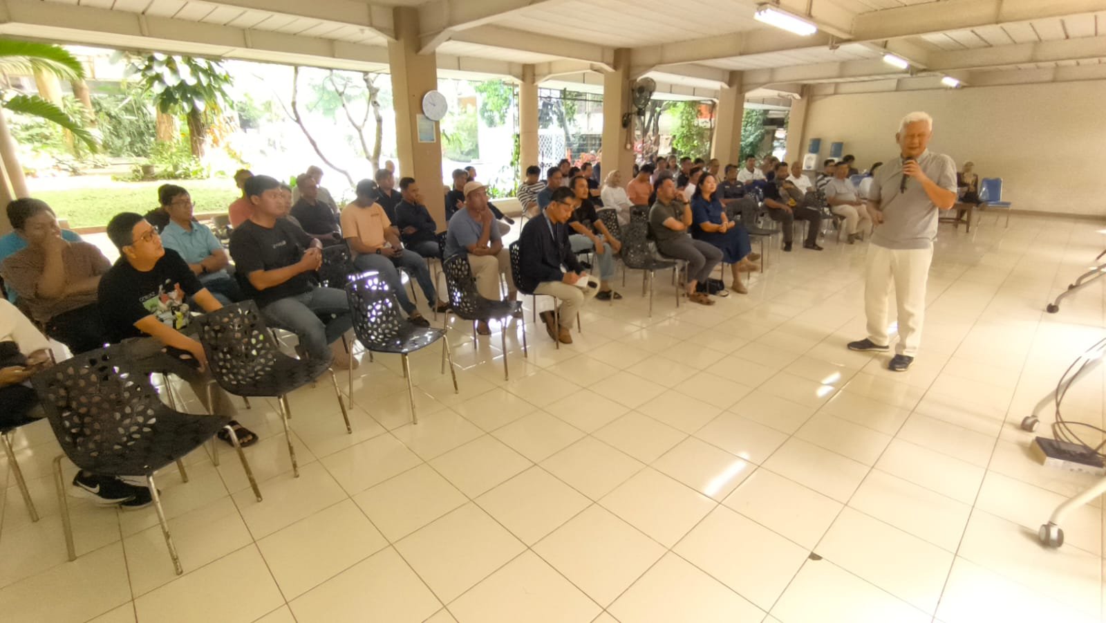 Ayah Jadi Sasaran Seminar Parenting dari Sekolah Tunas Global Depok Seminar Parenting Ayah dari Sekolah Tunas Global Depok 2