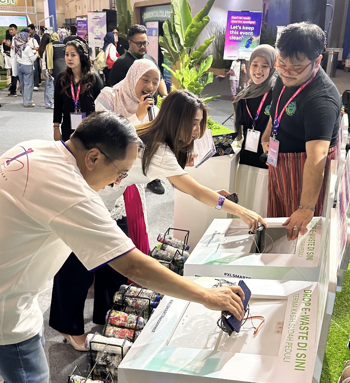 XLSMART DAY Perkuat Implementasi ESG, Kelola 2,2 Ton Sampah Tanpa Berakhir di TPA