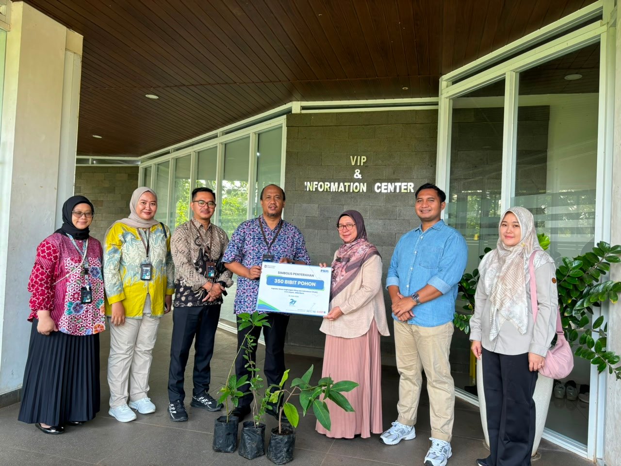 PNM Perluas Makna Pemberdayaan di Masyarakat Akar Rumput, Tanam hingga 29.000 Pohon