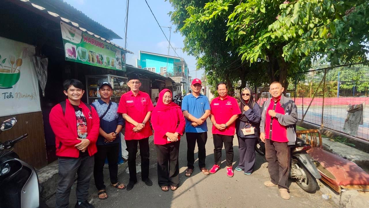 PDI Perjuangan Depok Kawal Pemulihan Anggota Karang Taruna yang Kecelakaan