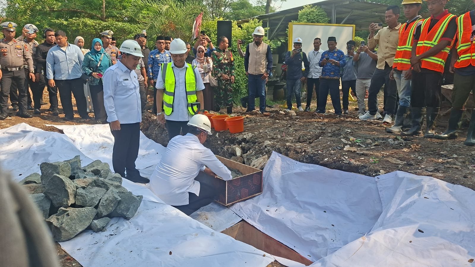 Pemkot Depok Mulai Proyek Atasi Sawangan Kubro