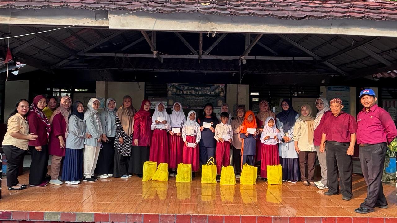 Santunan 10 Muharram di SDN Mekarjaya 12, Wujud Kepedulian dan Penguatan Karakter Siswa Santunan SDN Mekarjaya 12 b
