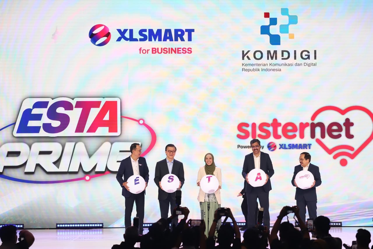 XLSMART dan KOMDIGI Hadirkan DigiHer, Dorong Digitalisasi 2,4 Juta Perempuan Indonesia pada 2026