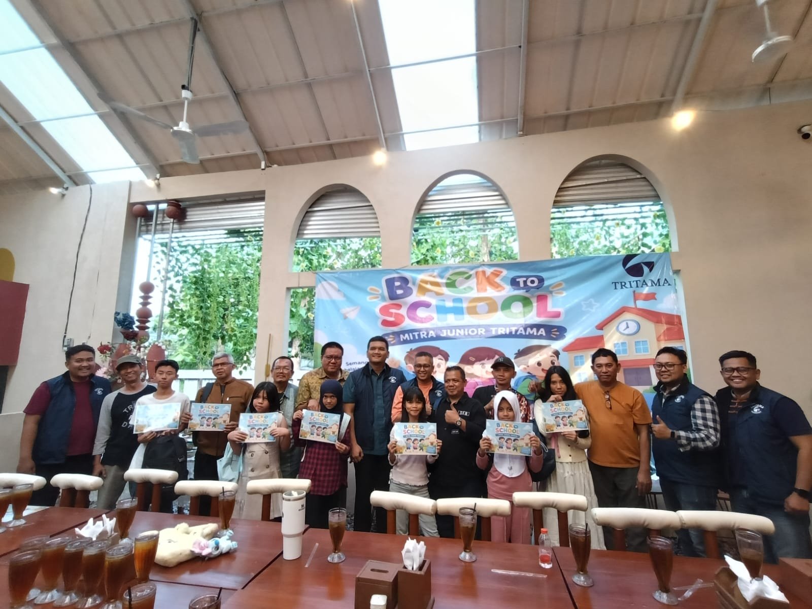 Tritama Beri Penghargaan ke Mitra Driver dan Keluarga Lewat Program “Back to School”`