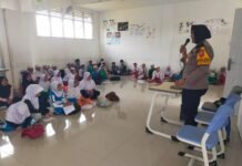 Berikan Edukasi ke Pelajar, Kapolsek Megamendung Bogor Sampaikan Materi Dalam MPLS di Tiga Sekolah