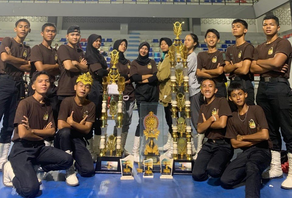 Pasukan Khusus Esatama SMKN 3 Kota Bogor Raih Juara Umum LKBB Dendjaka Season 4 SMKN 3 Kota Bogor prestasi paskibra 1