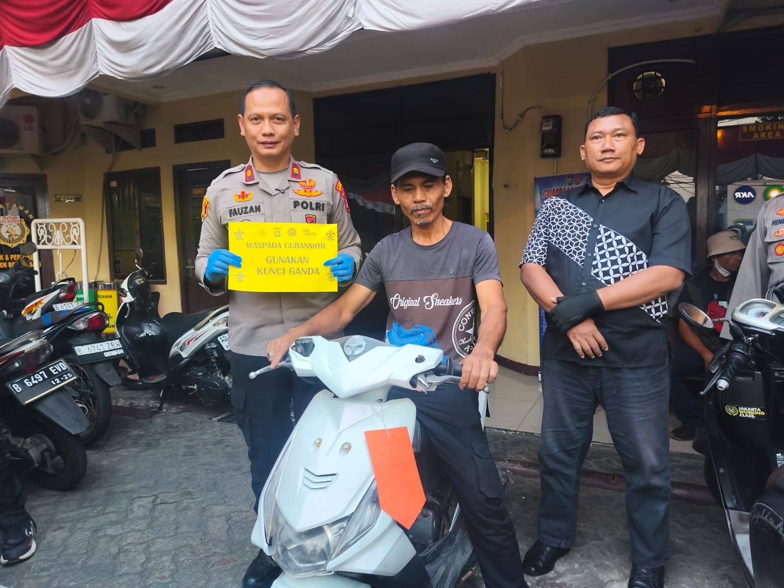 Teledor Kunci Nyantol, Motor Warga Depok Raib Digondol Maling
