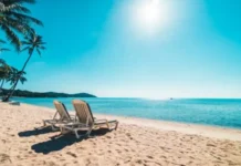 6 Pantai Eksotis di Jawa Barat, Mana yang Mau Dikunjungi? pantai jawa barat yang eksotis
