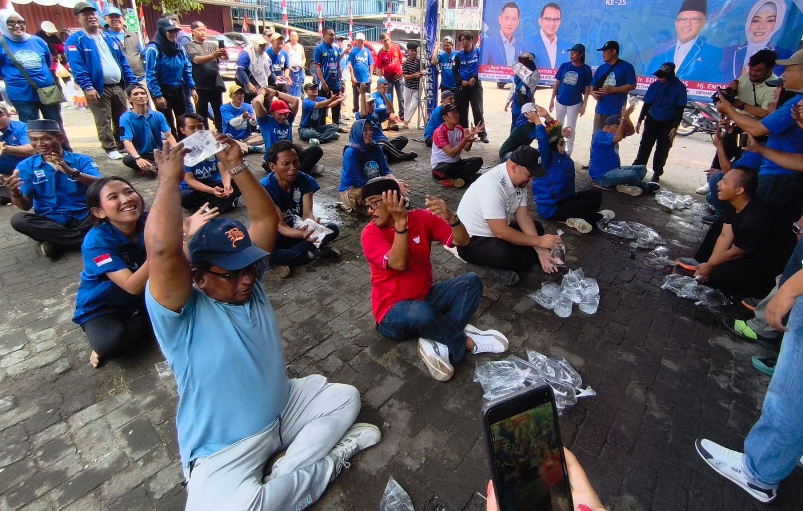 Anggota DPRD hingga Kader Demokrat Depok Warnai Kemeriahan Lomba Rakyat