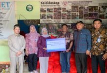 BRI Tambun Salurkan TJSL Berupa 1.300 Paket Sembako untuk Masyarakat Kabupaten Bekasi