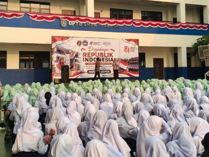 Literasi di SMPN 13 Depok 1