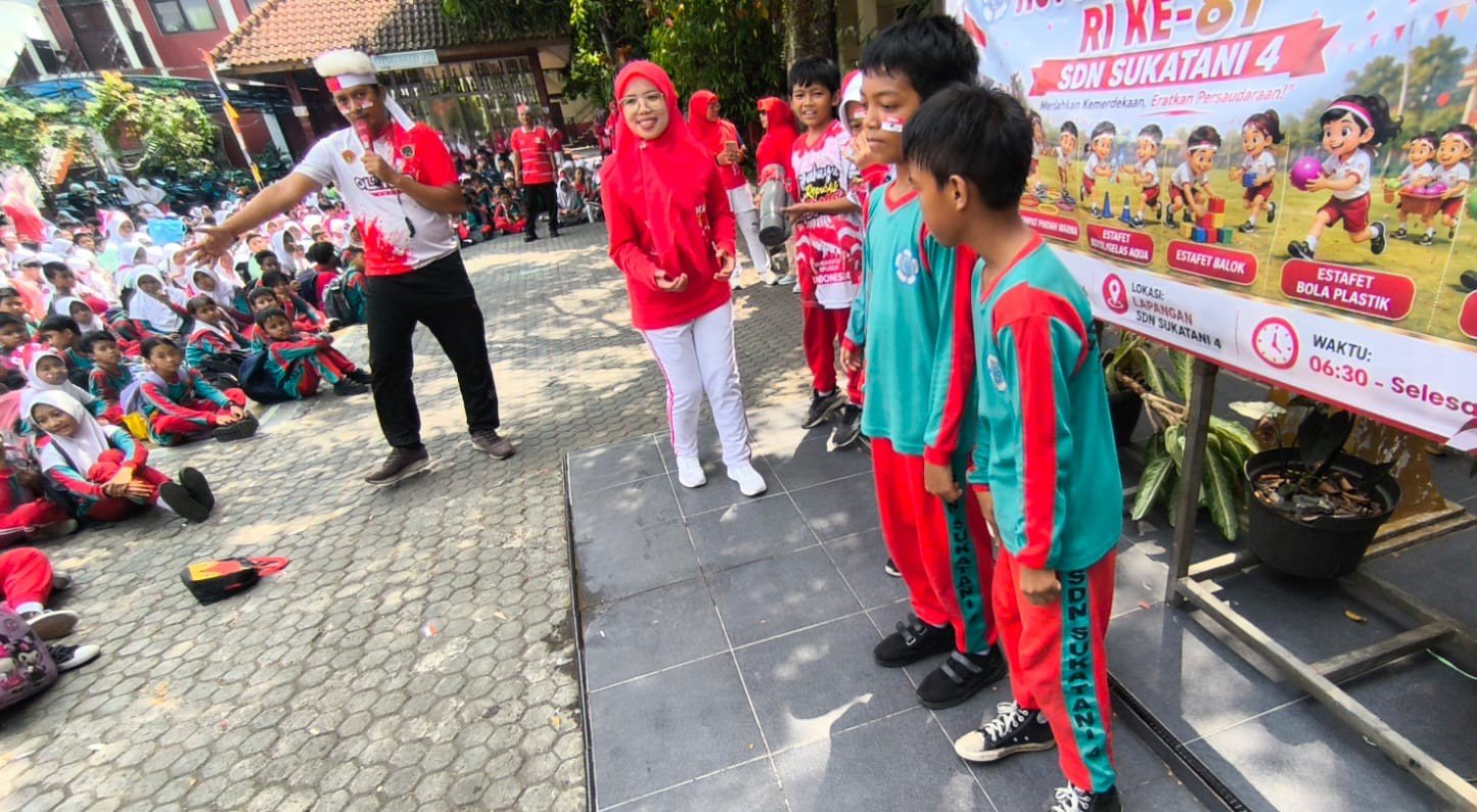 SDN Sukatani 4 Rayakan HUT ke-81 RI : Sinergi Siswa, Guru, dan Orang Tua dalam Semarak Lomba Tradisional Lomba di SDN Sukatani 4 d