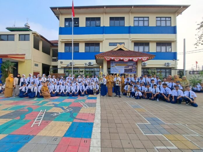 SMPN 29 Depok juara pramuka