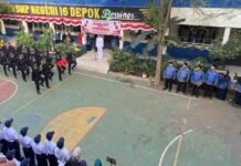 SMPN 16 Depok Gelar Upacara Bendera HUT ke-81 Kemerdekaan Indonesia, Berikut Deretan Foto-fotonya Upacara kemerdekaan SMPN 16 Depok 1