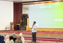 Vokasi UI Siapkan Puluhan Siswa SMKN 8 Jakarta Hadapi Green Jobs dan Cerdas Finansial