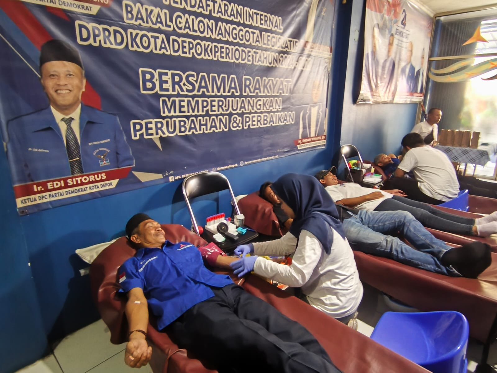 Bantu Stok Darah PMI, Demokrat Depok Mobilisasi Ratusan Pendonor