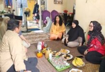 Hj. Yuni Indriany Beri Sentuhan untuk Keluarga Jurnalis yang Hilang di Krakatau