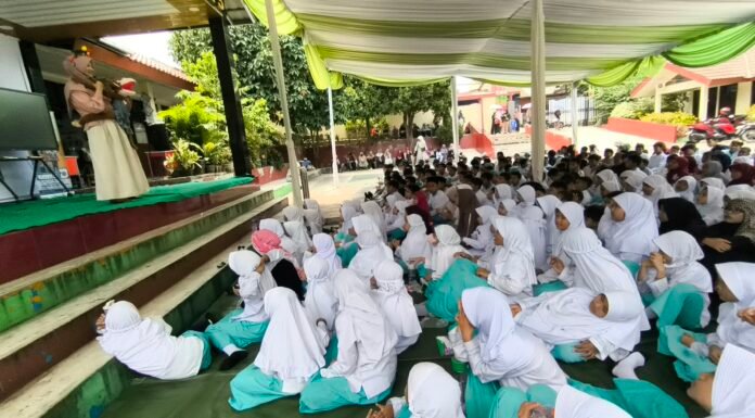 SDN Mekarjaya 5 Depok Tanamkan Karakter Empati, Jujur dan Amanah dari Nabi Muhammad SAW Maulid nabi di SDN Mekarjaya 5 e