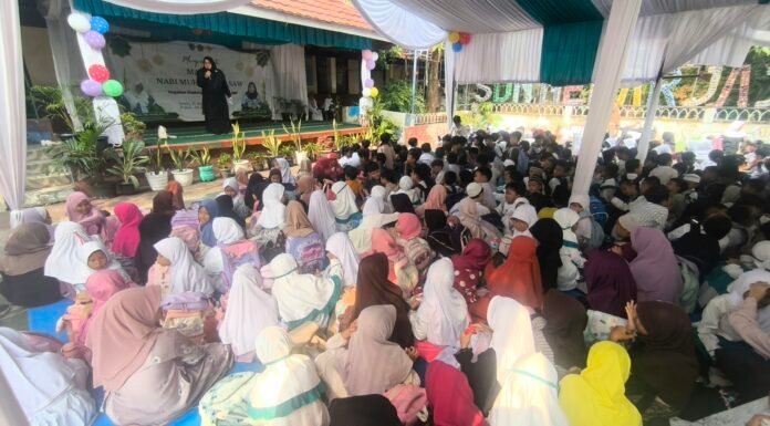 SDN Mekarjaya 12 Cetak Generasi Cerdas Berkarakter dengan Meneladani Keajaiban Kelahiran Rasulullah SAW SDN Mekarjaya 12 gelar maulid nabi 2