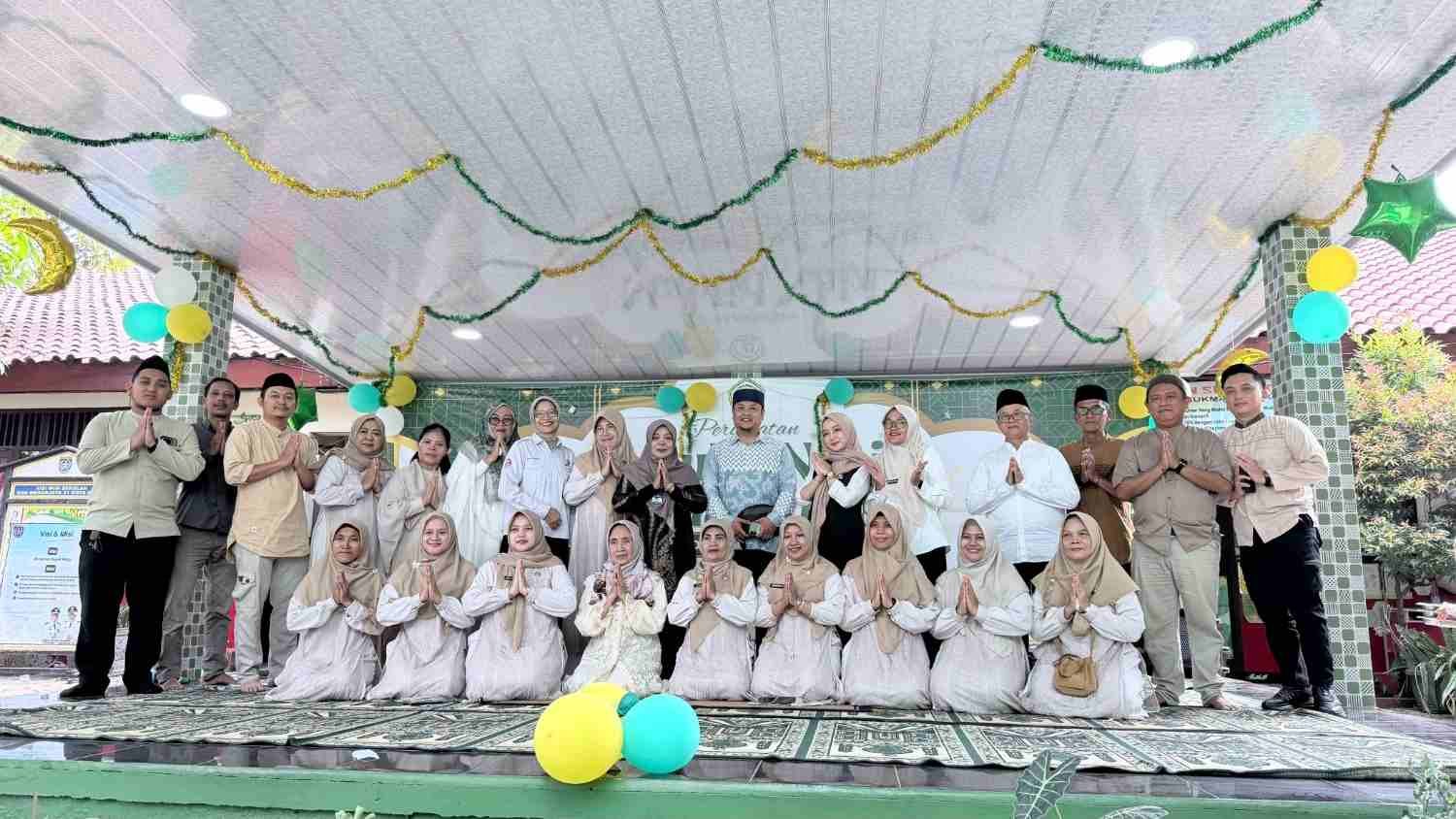 Meneladani Akhlak Rasulullah, SDN Mekarjaya 21 Gelar Maulid Nabi 1448 H dengan Dongeng Islami dan Penampilan Siswa SDN Mekarjaya 21 adakan maulid nabi 5