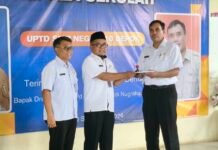 Estafet Kepemimpinan di SMPN 10 Depok, Antoni Purnabakti Setelah 34 Tahun Mengabdi di Dunia Pendidikan Sertijab jabatan SMPN 10 Depok 1