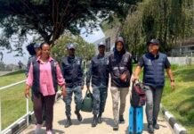 Tim Divhubinter Polri Serahkan Buronan Interpol Asal Ethiopia Kasus Penipuan Rp4,3 Miliar