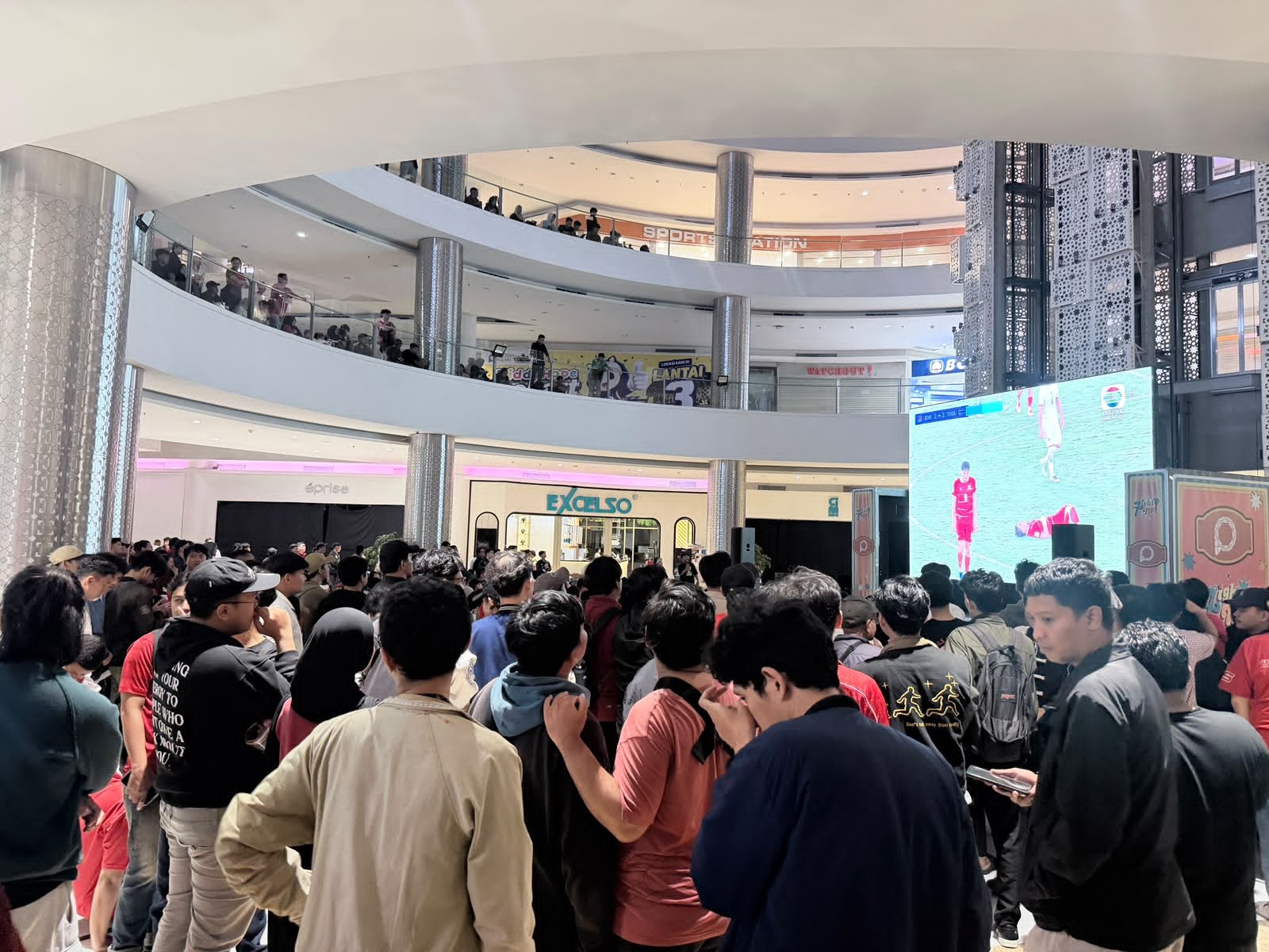 Warga Depok Padati Pesona Square Saksikan Final FIFA ASEAN Cup 2026