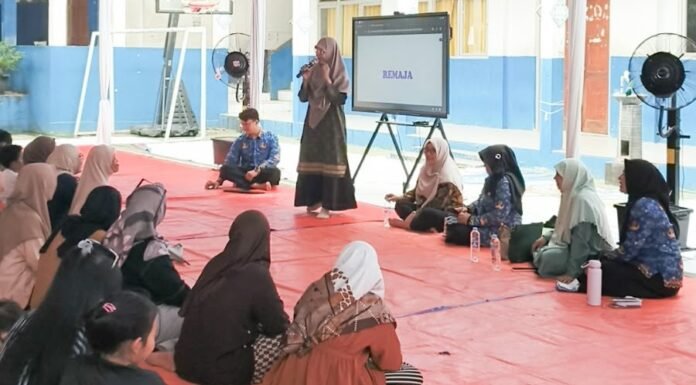Membangun Karakter Remaja, SMPN 22 Depok Gaungkan Sinergi Keluarga dan Sekolah Lewat Program Parenting