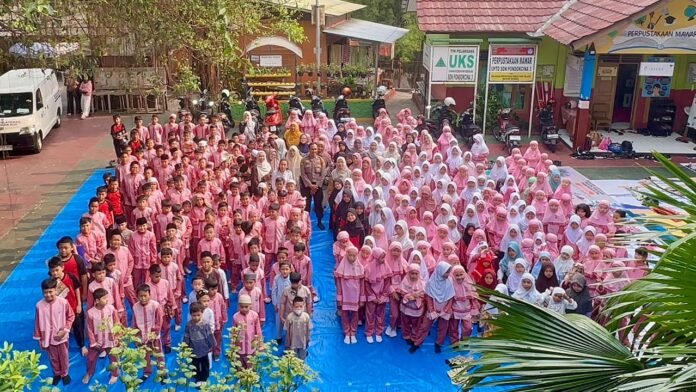 Polisi datangi SDN Pondok Cina 3 b