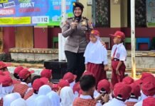 Baharkam Polri Edukasi Karakter dan Lingkungan sejak Dini Siswa di SDN Cilangkap 8 Polri ke SDN Cilangkap 8 c