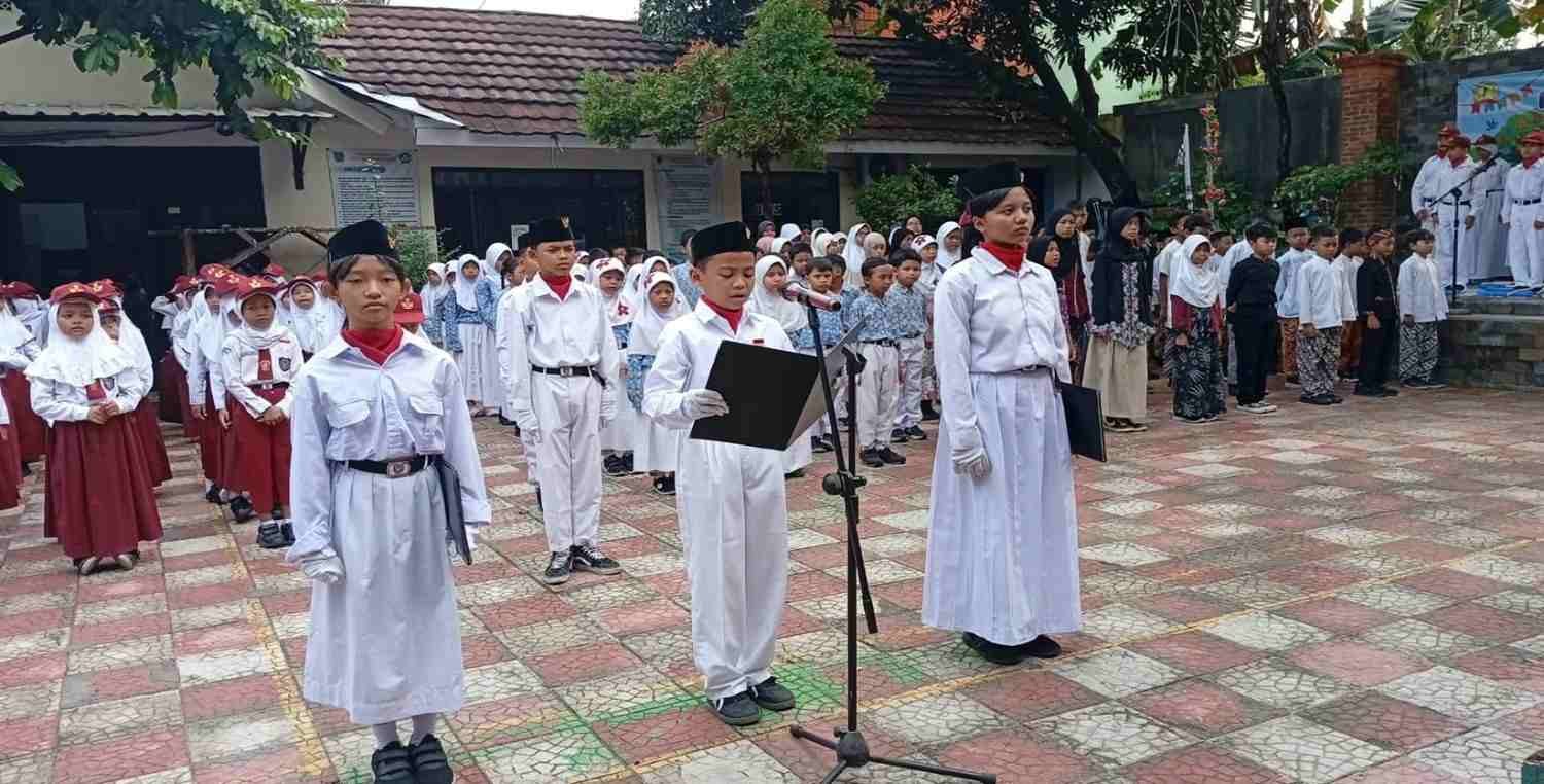 SDN Pondokcina 2 Peringati Hari Sumpah Pemuda 2026, Umumkan Pemenang Lomba Bulan Bahasa SDN Pondokcina 2 di hari sumpah pemuda 2