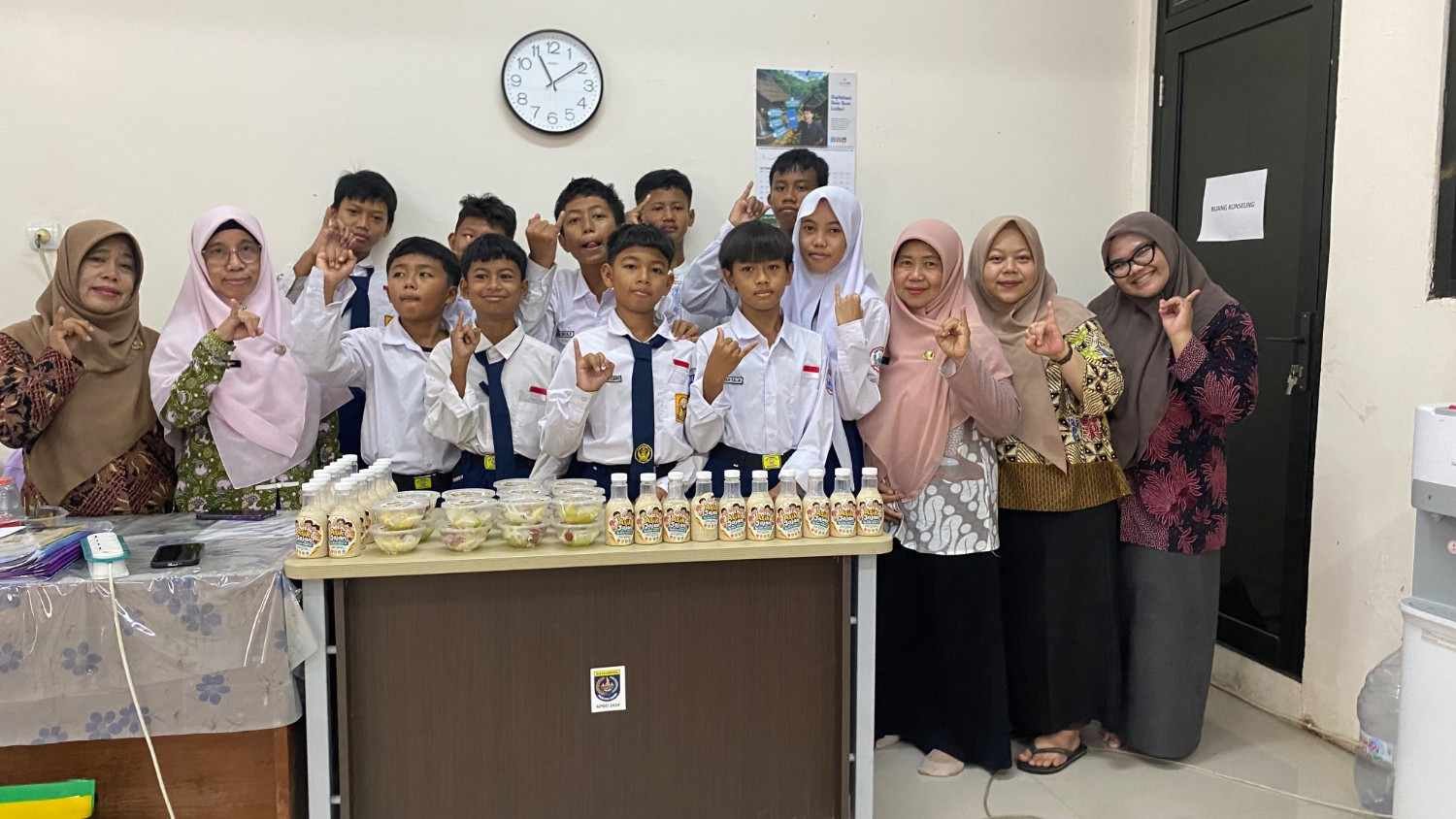 Program ‘Anak Hebat’ : SMPN 12 Depok Gembleng Keterampilan Hidup dan Jiwa Wirausaha Siswa Inklusi SMPN 12 Depok program siswa inklusi 1